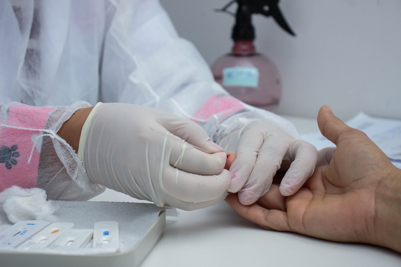 Em Manaus, policlínica comemora 7 mil testes rápidos de HIV e ISTs em 1 ano