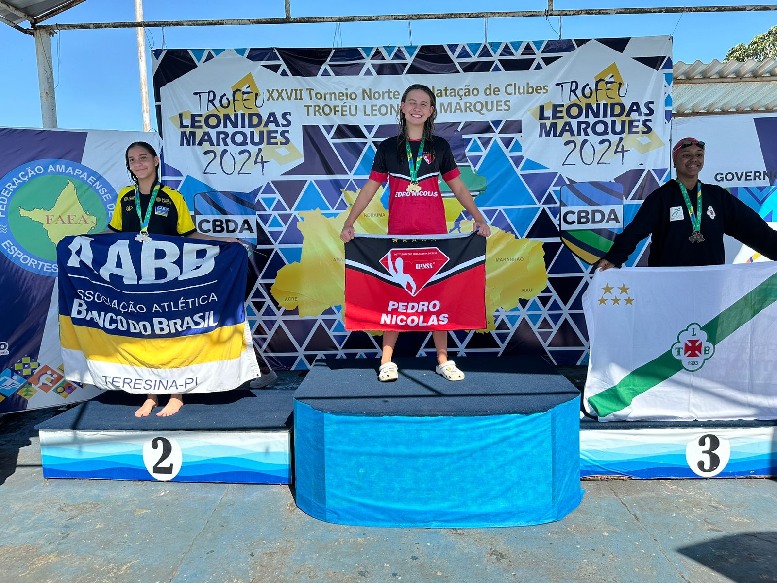 Amazonense leva 9 medalhas e troféu na Copa Norte de Natação, em Macapá