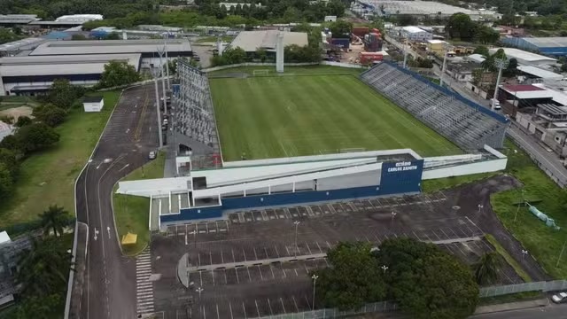 Estádio Carlos Zamith recebe novos assentos para jogo do Amazonas pela Série B