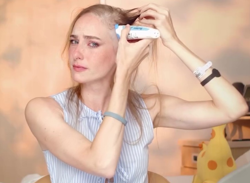 Atriz é diagnosticada com câncer meses após interpretar personagem com a doença