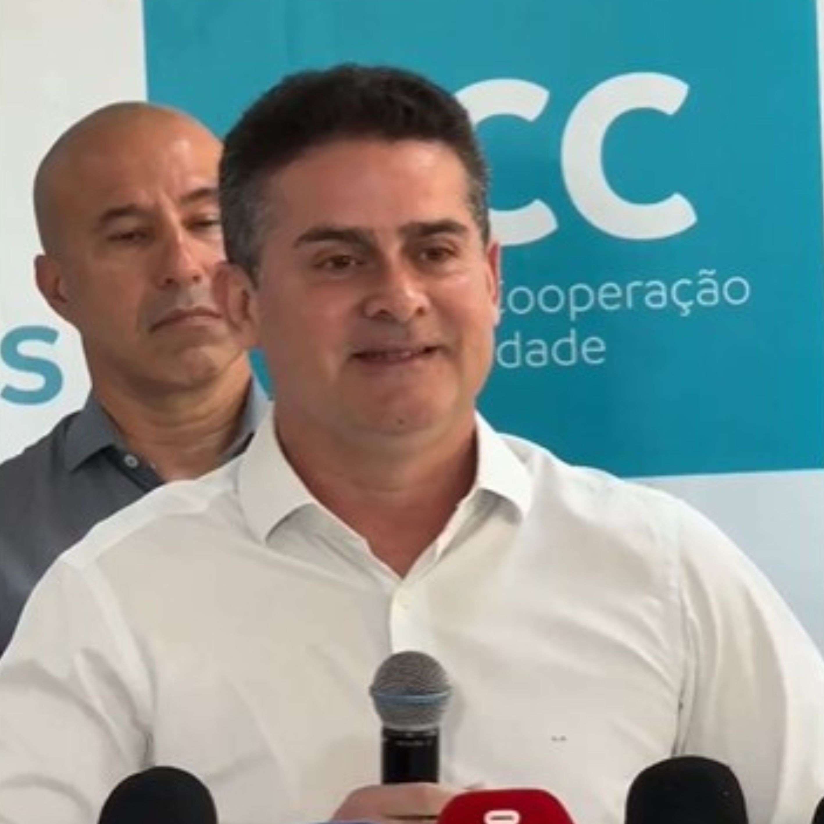 Alunos da rede estadual podem perder gratuidade do Passe Livre, diz prefeito