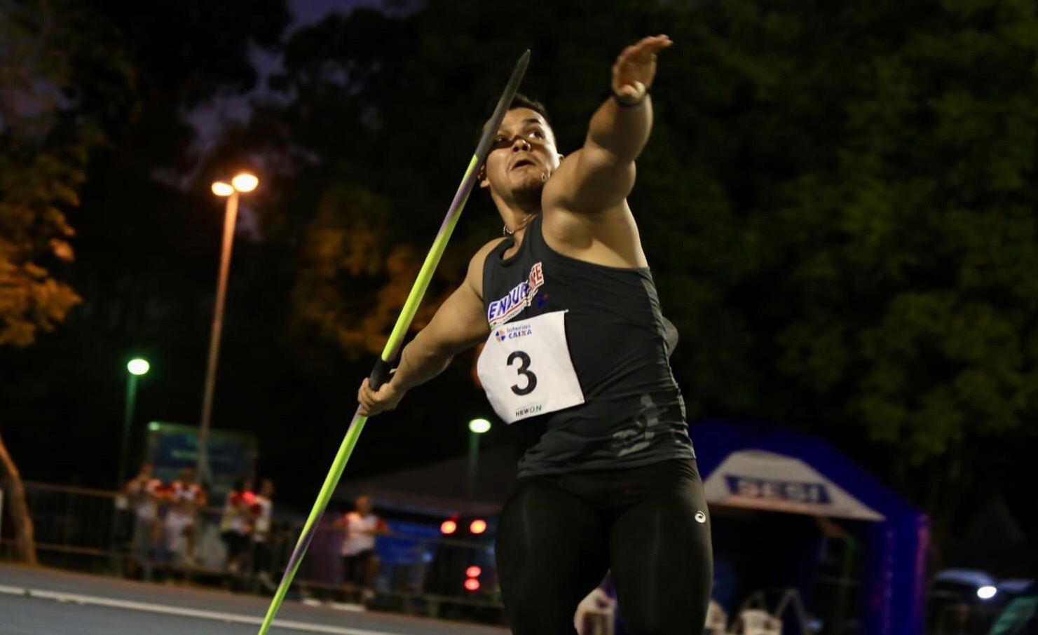 Amazonense conquista ouro e quebra recorde no Troféu Brasil de Atletismo