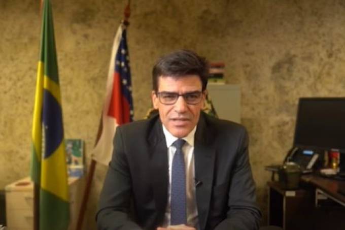 Alexandre Saraiva denuncia ao MP interferência na alocação de agentes da PF