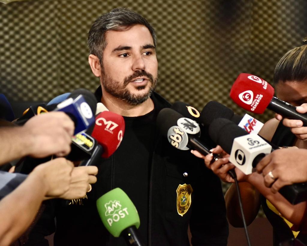 Trio é preso suspeito de roubar R$ 300 mil em equipamentos de clínica em Manaus