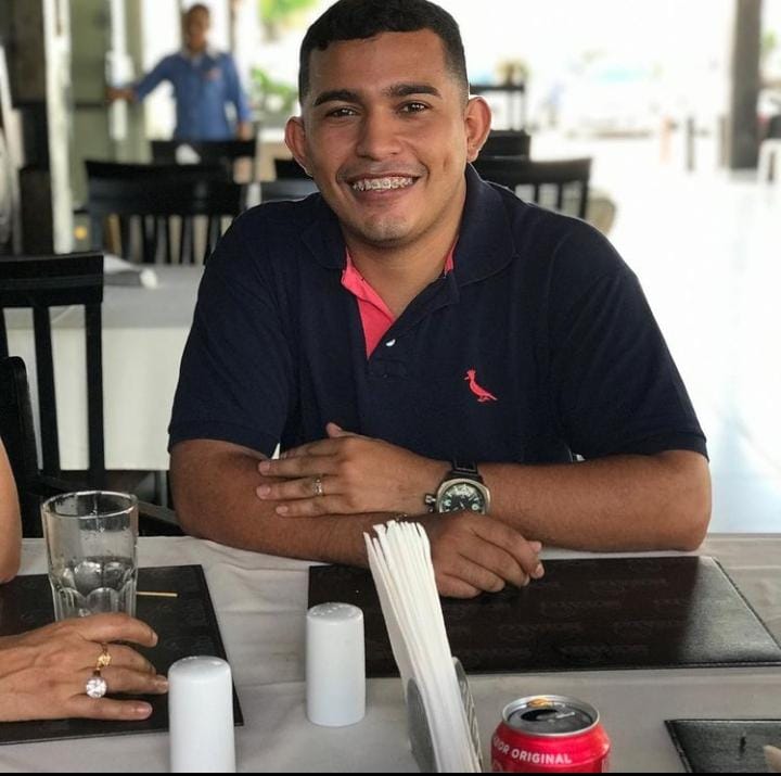 Família pede ajuda para encontrar jovem que desapareceu em Manaus