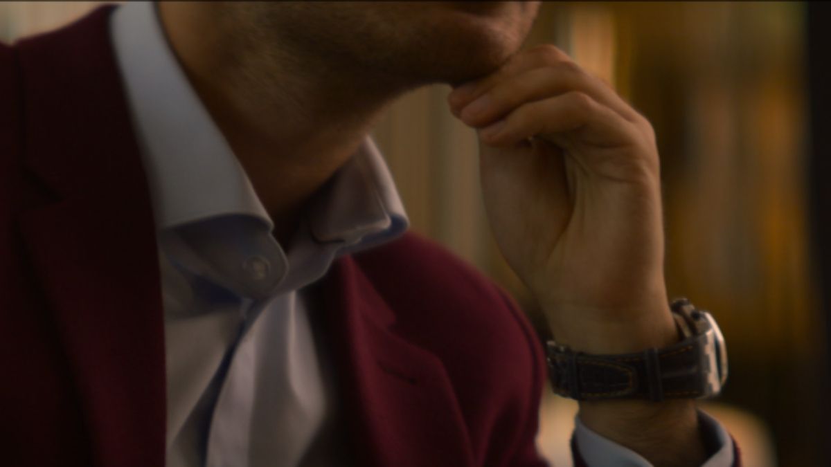 'O Impostor do Tinder' foi banido do aplicativo após documentário ser lançado