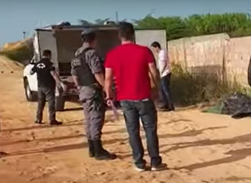 Com cordas amarradas ao pescoço, homens são achados mortos em Manaus