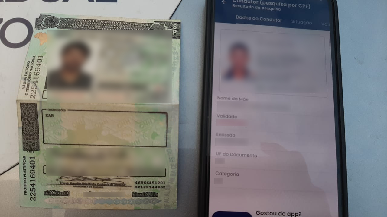 Homem com CNH suspensa por causar acidente é preso com habilitação falsa em Manaus