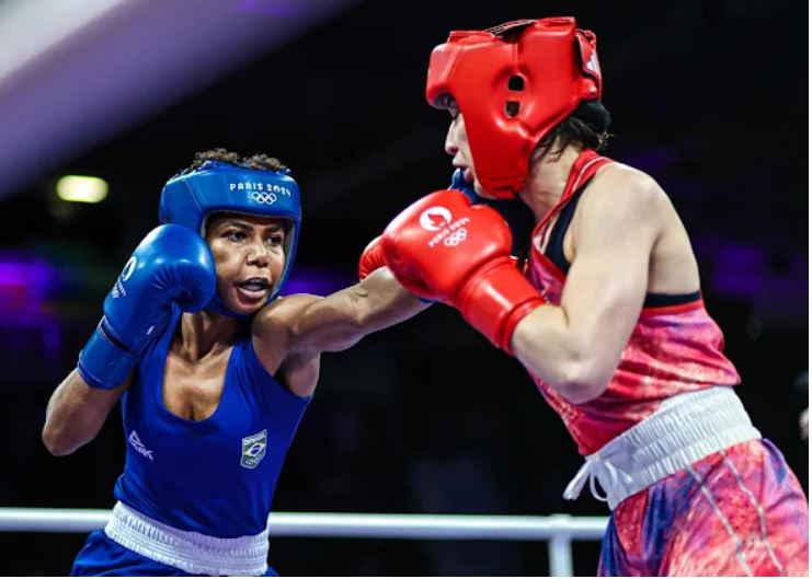 Jucielen Romeu é eliminada após derrota para turca no boxe