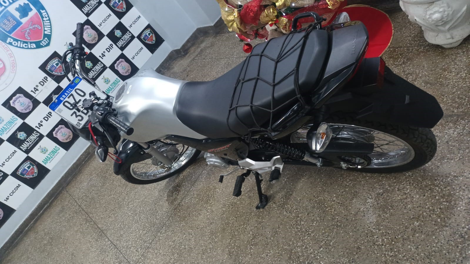 Dupla é presa ao ser flagrada participando de 'rolezinho' em Manaus 