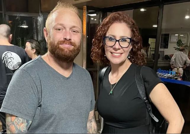 Hacker revela que Carla Zambelli lhe pediu para invadir urnas eletrônicas e e-mail de Moraes