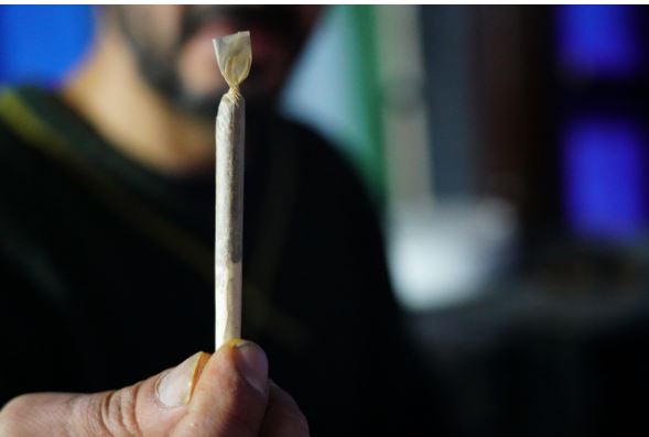 STJ reconhece uso pessoal e anula condenação por tráfico de drogas no Amazonas