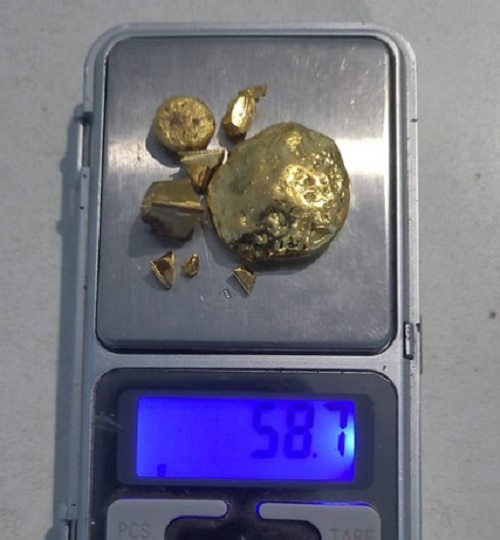 Pela 2ª vez, PF apreende ouro ilegal em aeroporto no Amazonas