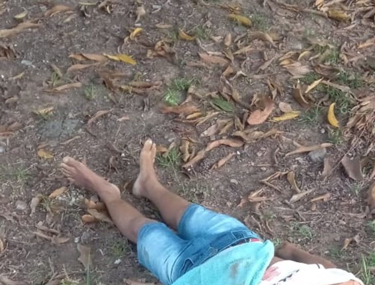 Corpo de homem é achado às margens de rua em Manaus