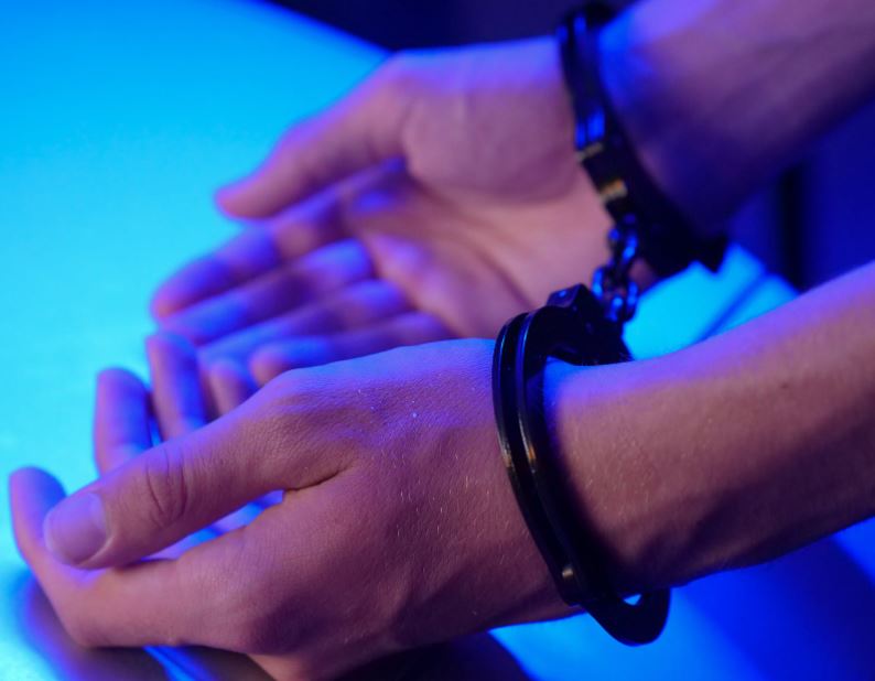 Suspeito de agredir adolescente durante tentativa de estupro é preso no Amazonas