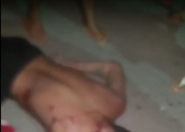 Jovem é executado com tiros no rosto na frente de olaria no Cacau Pirêra no Amazonas