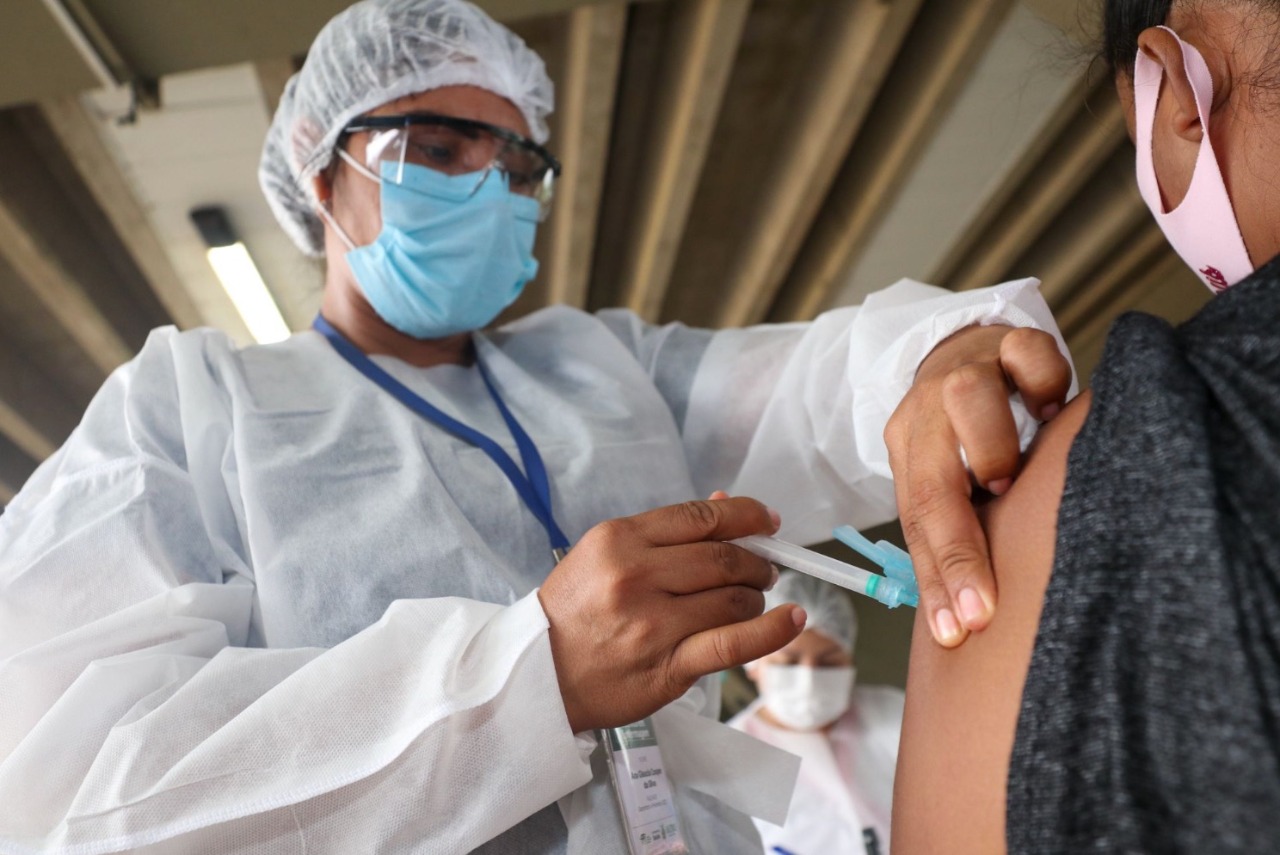 Amazonas já aplicou 259.439 doses de vacina contra Covid-19