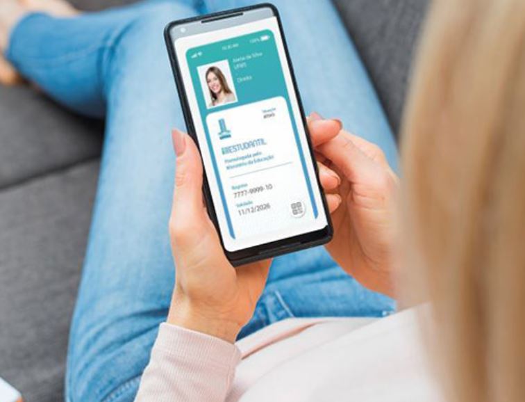 MEC anuncia aplicativo com dados e trajetória dos estudantes brasileiros