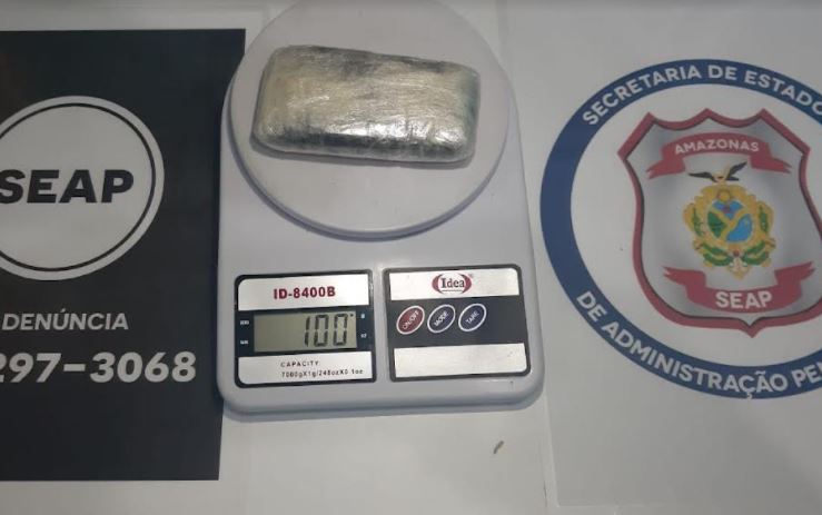 Visitante de detento tenta entrar com tabaco nas partes íntimas em cadeia de Manaus