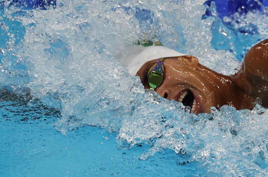 Guilherme Costa termina em último na final da natação em Tóquio