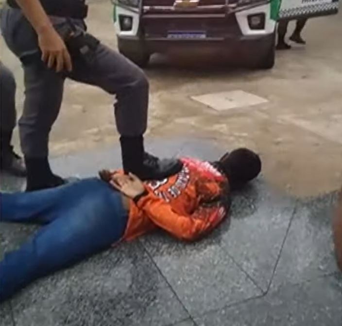 Homem é preso suspeito de esfaquear esposa até a morte no Amazonas