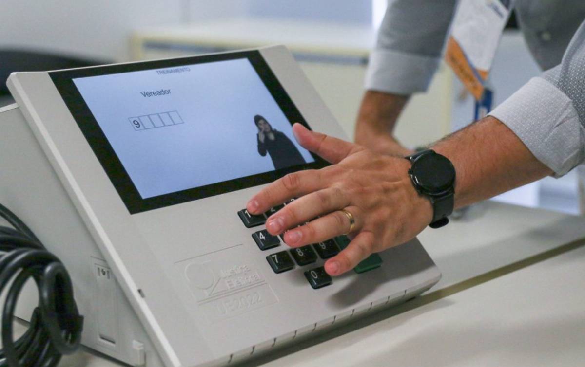 Eleições 2024: quem pretende concorrer deve ficar atento aos prazos de desincompatibilização