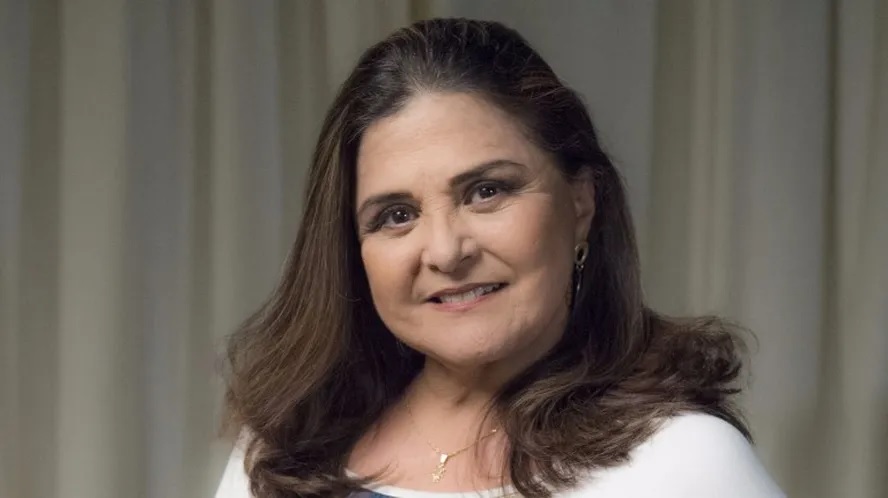  Atriz Elizângela morre no Rio de Janeiro aos 68 anos 