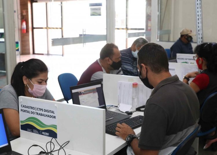 Assistente social e mais: confira 236 vagas do Sine Amazonas para esta terça