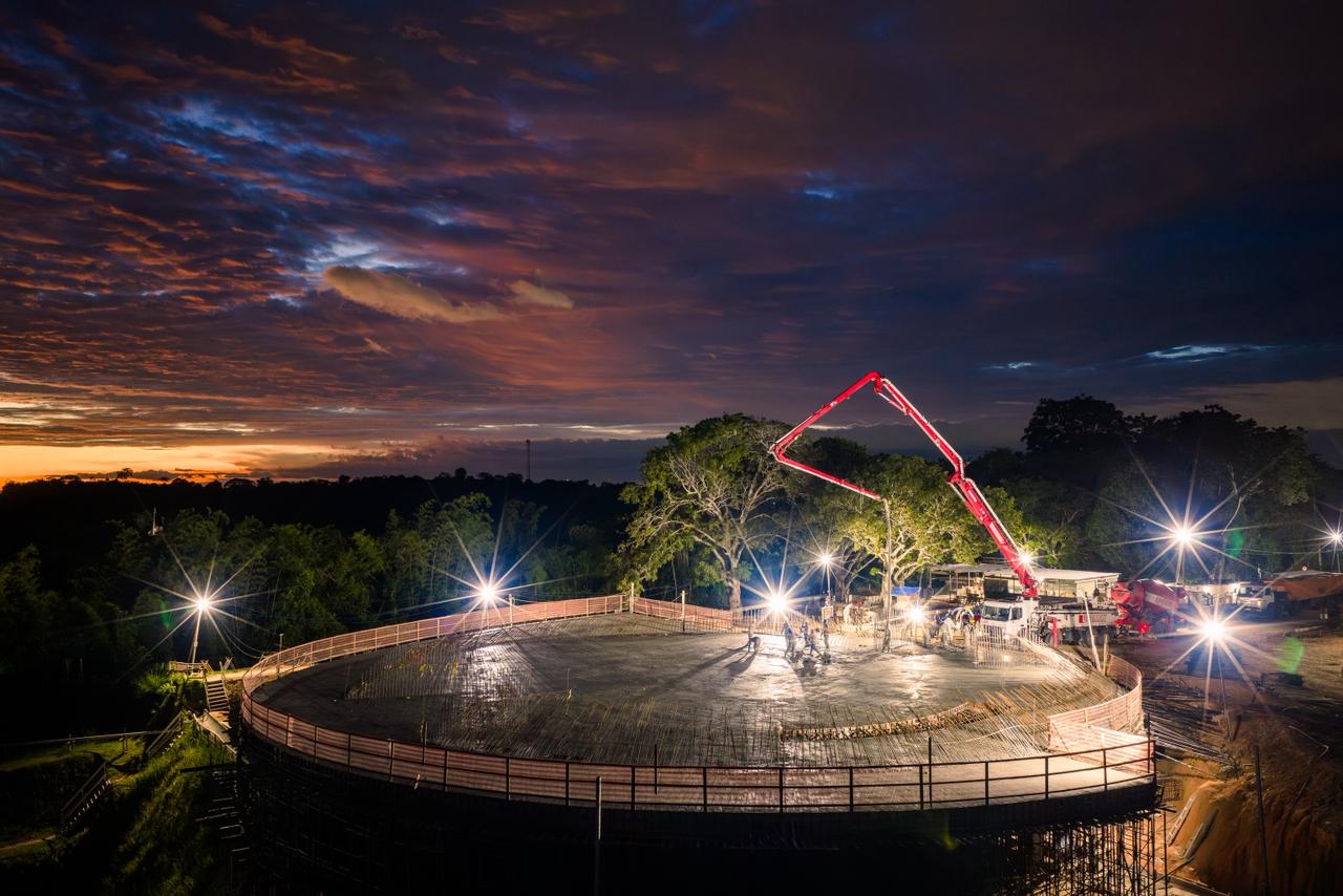 Veja como está ficando o novo mirante turístico desenhado por Oscar Niemeyer em Manaus