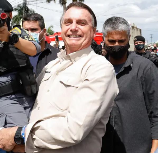 Bolsonaro participa de comício em Manaus nesta quinta-feira 