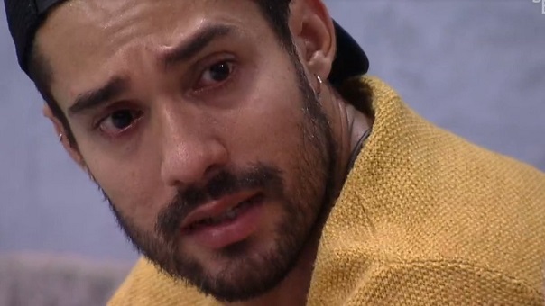 Após polêmica, Arcrebiano é eliminado com 64,89% do BBB21