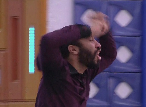 Gil se desespera após eliminação de Sarah do BBB21; veja vídeos