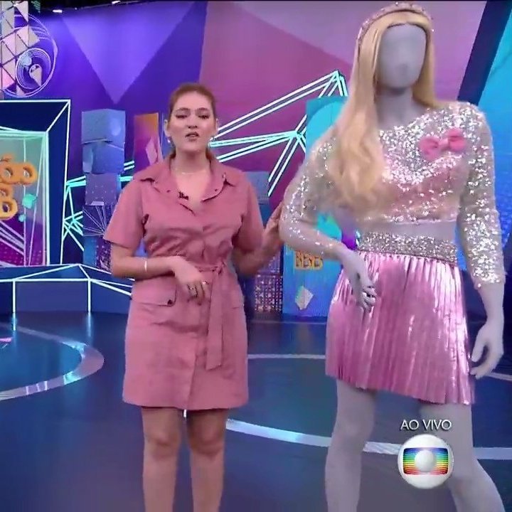 Look de Viih Tube para festa da Líder é comparado com As Branquelas