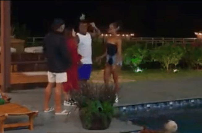 Lily e Nathália debocham de Rachel  Sheherazade