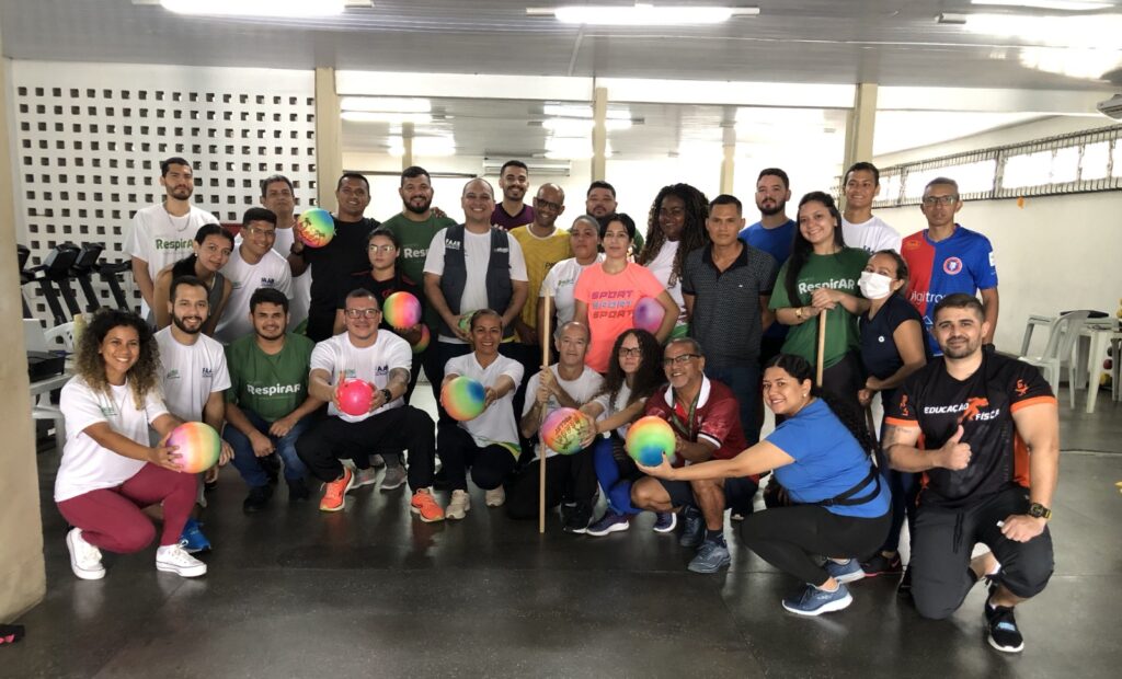 Profissionais de educação física recebem capacitação para aprimorar atendimentos em Manaus