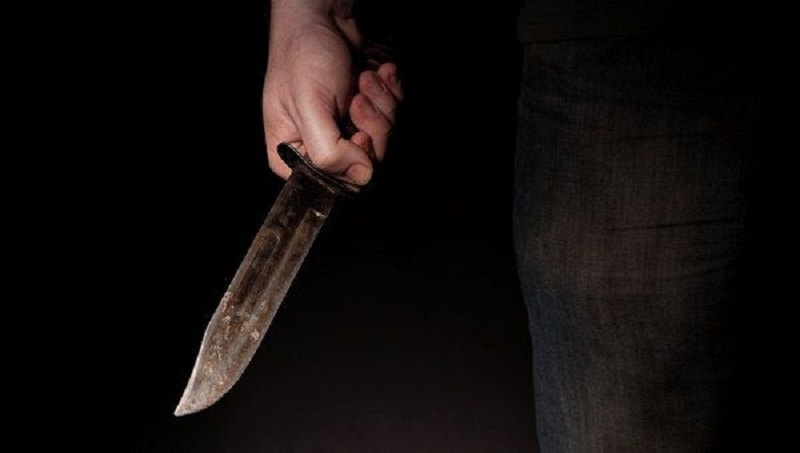 Homem é atacado e esfaqueado em rua no Centro de Manaus