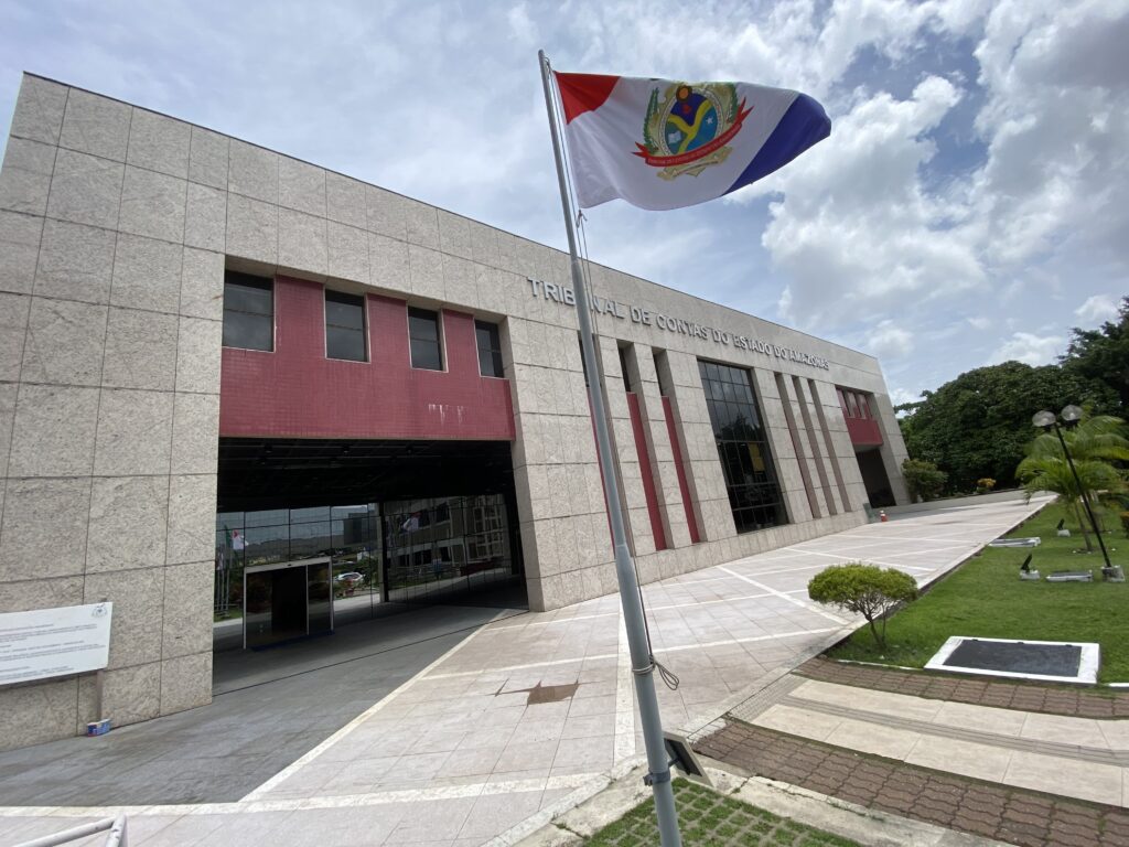TCE abre processo seletivo com 95 vagas de estágio e remuneração de R$ 1,5 mil em Manaus