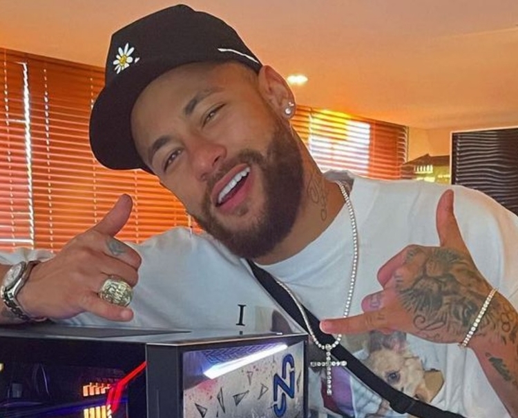 Ex-jogador do PSG diz que Neymar é uma ‘criança mimada’