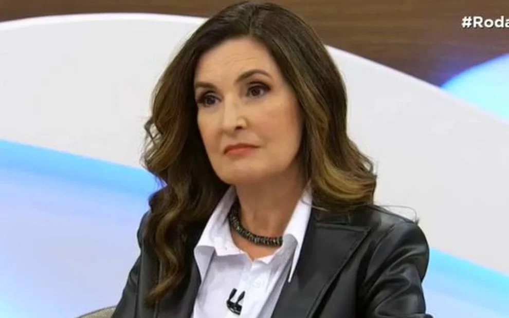 Lula ou Bolsonaro? Fátima Bernardes desabafa sobre eleições; veja vídeo