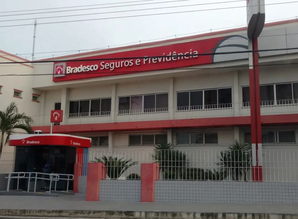 Bradesco é condenado a pagar R$ 10 mil por venda casada a cliente