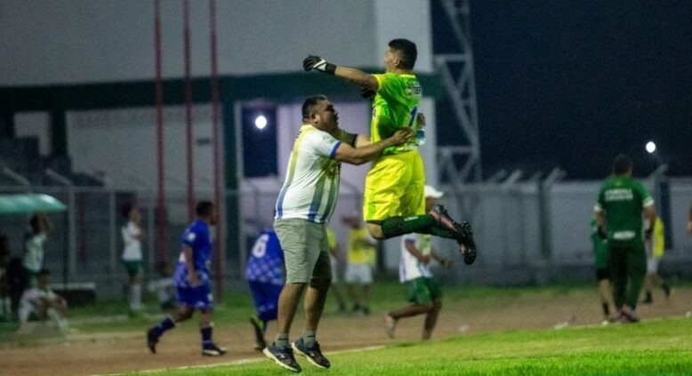Treinador de Tefé prega respeito a Urucurituba e projeta final da Copa da Floresta