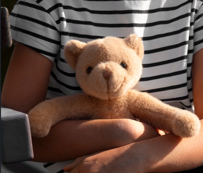 Padrasto é preso após ser filmado abusando de enteadas no Colônia Santo Antônio