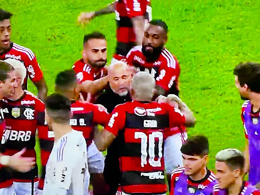 São Paulo e Flamengo decidem final da Copa do Brasil em setembro