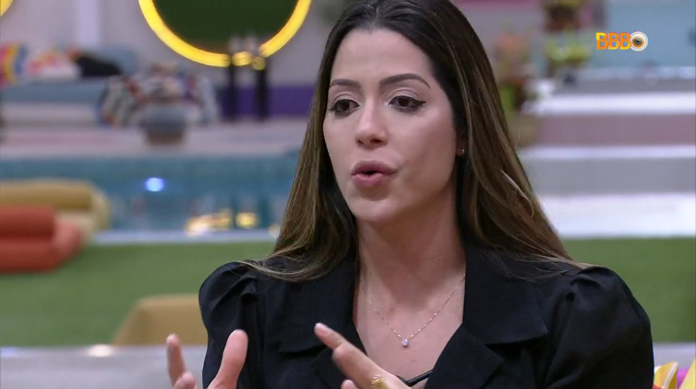 Laís chora e pede desculpas a Arthur após detoná-lo em jogo da discórdia