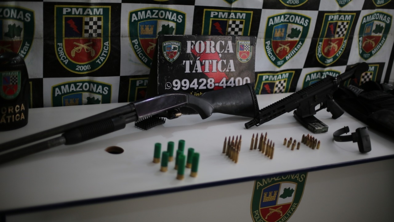 Polícia frustra confronto entre facções criminosas e apreende fuzil em Manaus
