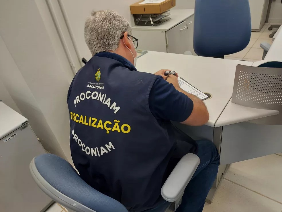 Agência bancária é autuada por descumprir Lei das Filas em Manaus