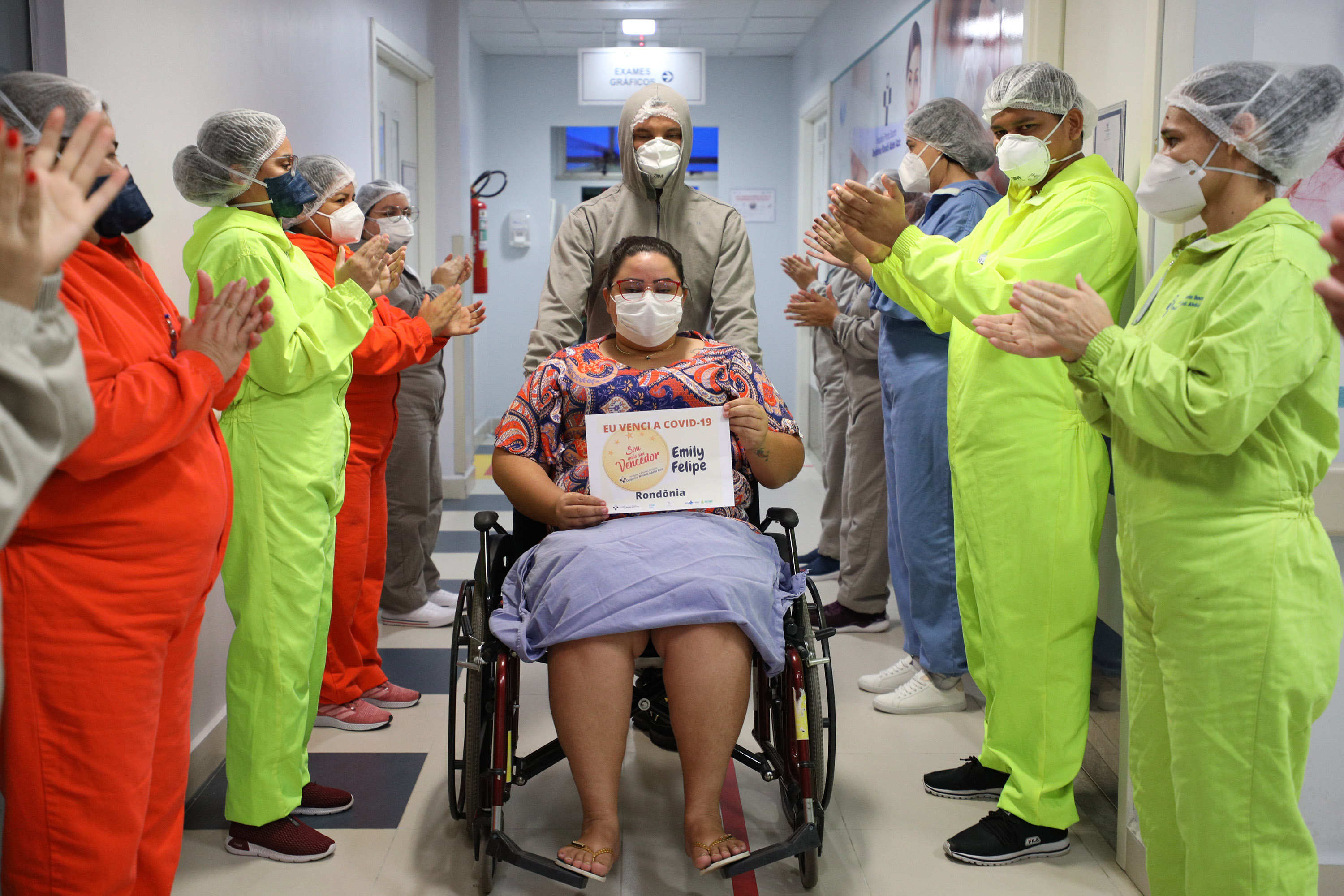 Covid-19: Nove pacientes transferidos de Rondônia recebem alta em Manaus