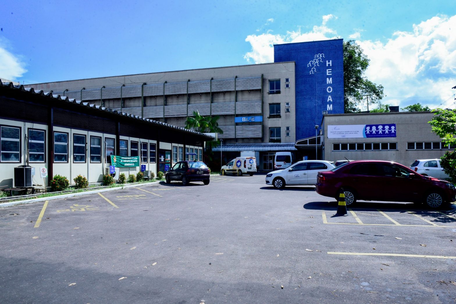 Hemoam registra queda de 50% no estoque de sangue