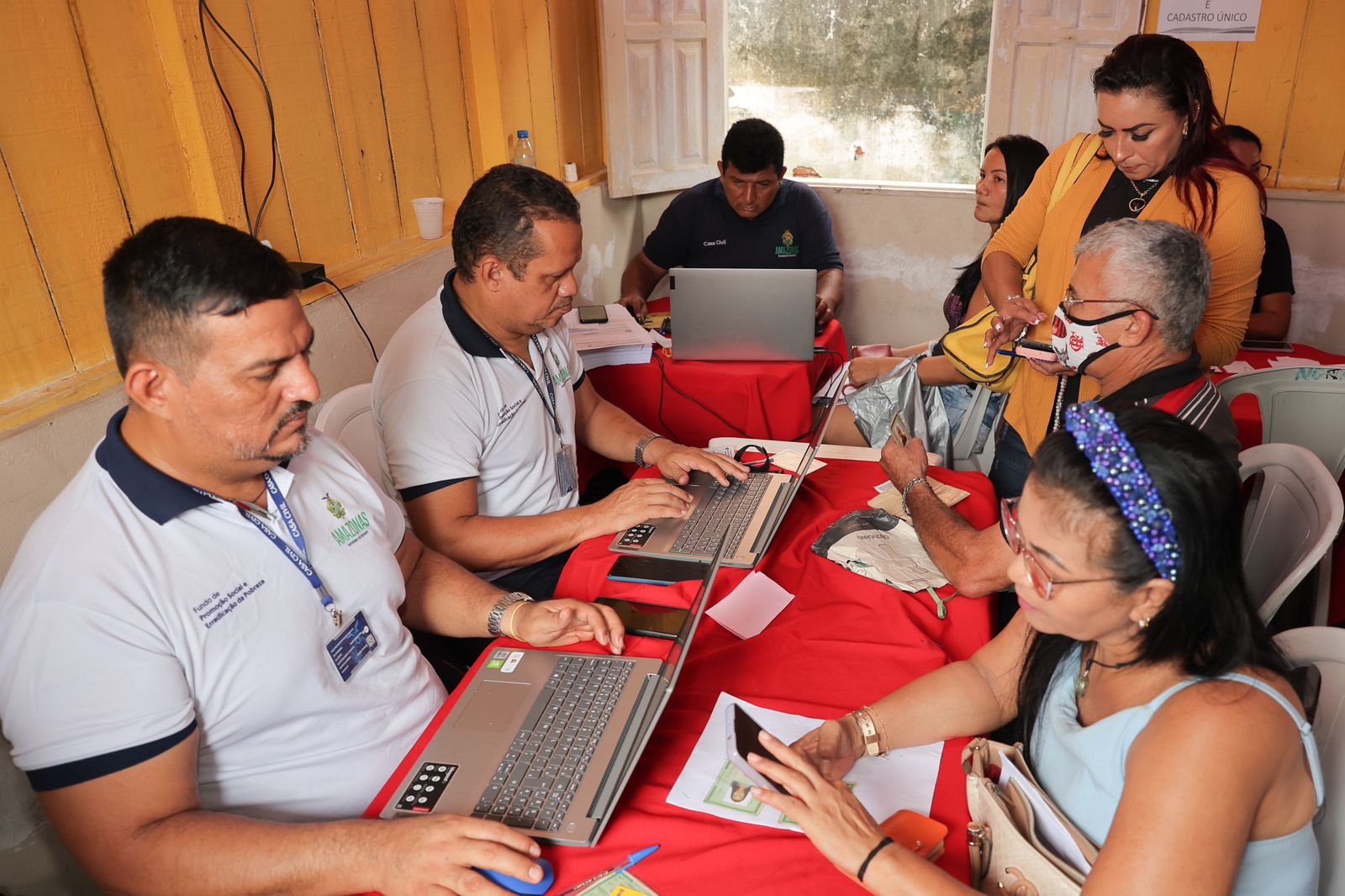 ‘Crédito Solidário’: ação concede até R$ 3 mil para microempreendedores em Manaus