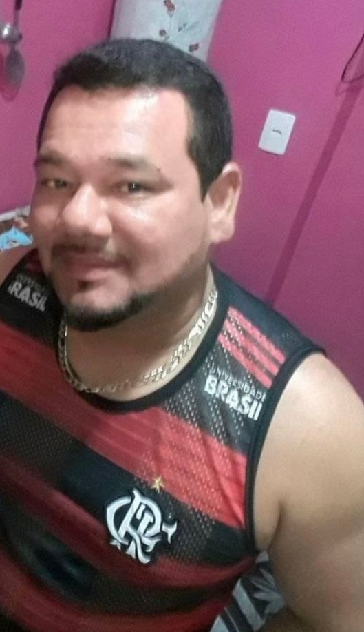 Suspeito de espancar idoso até a morte em briga de trânsito é procurado em Manaus